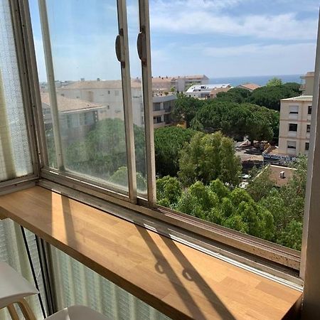 L'Appart Frejus Plage Экстерьер фото